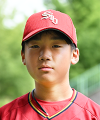 安達　琉人